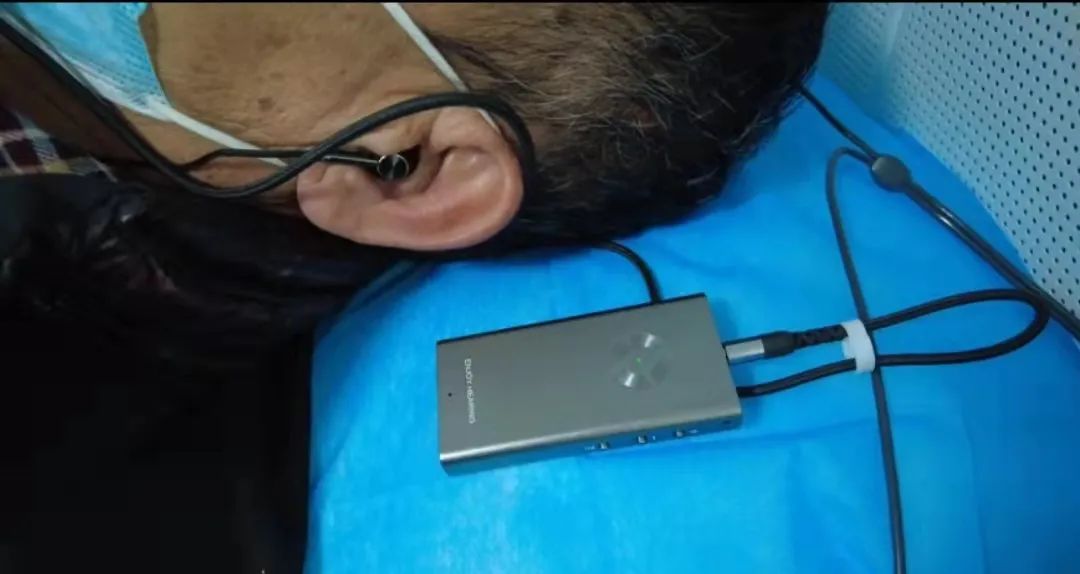 医院开展爱耳日义诊宣传活动,耳科义诊活动