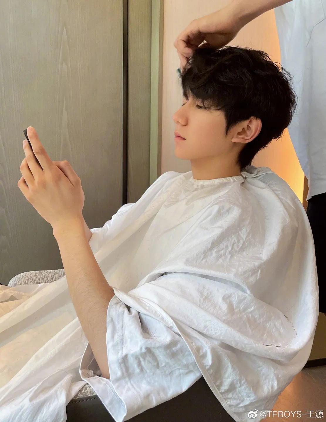 听你的呼吸dj完整版,听你的声音歌名