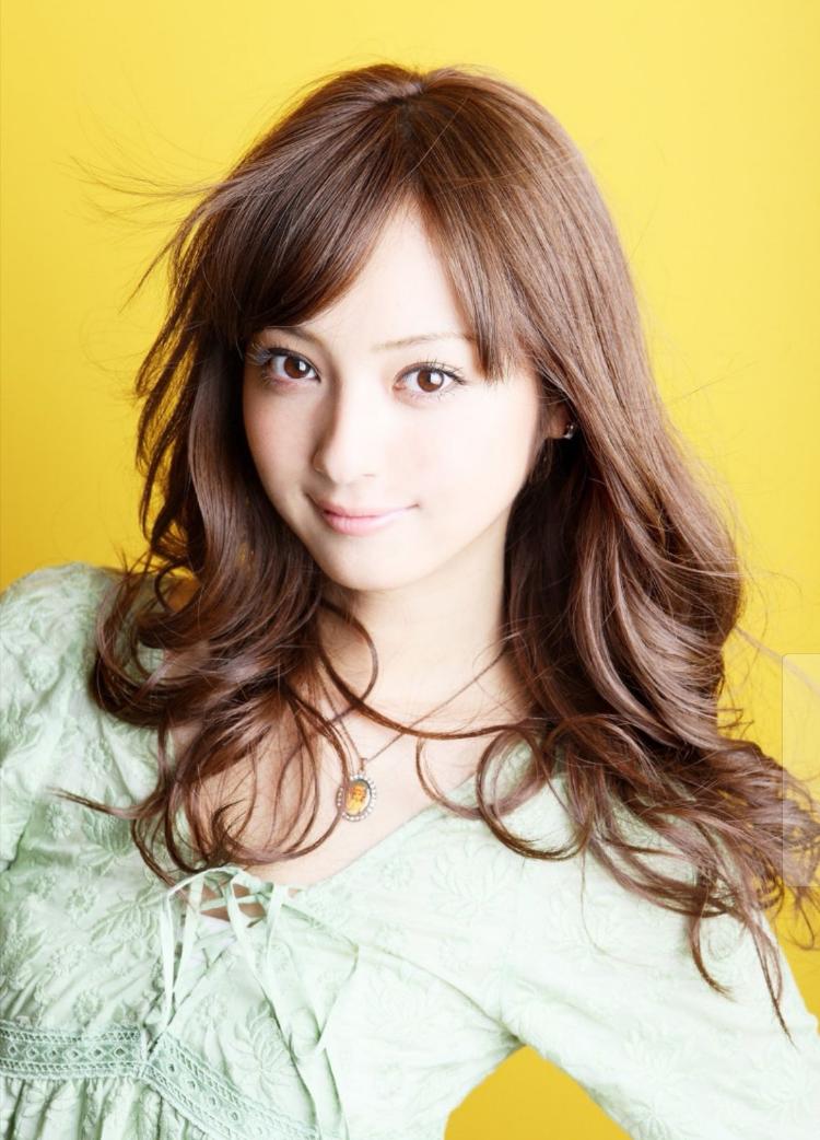 日本女艺人佐佐木希近况,日本女神佐佐木希婚史