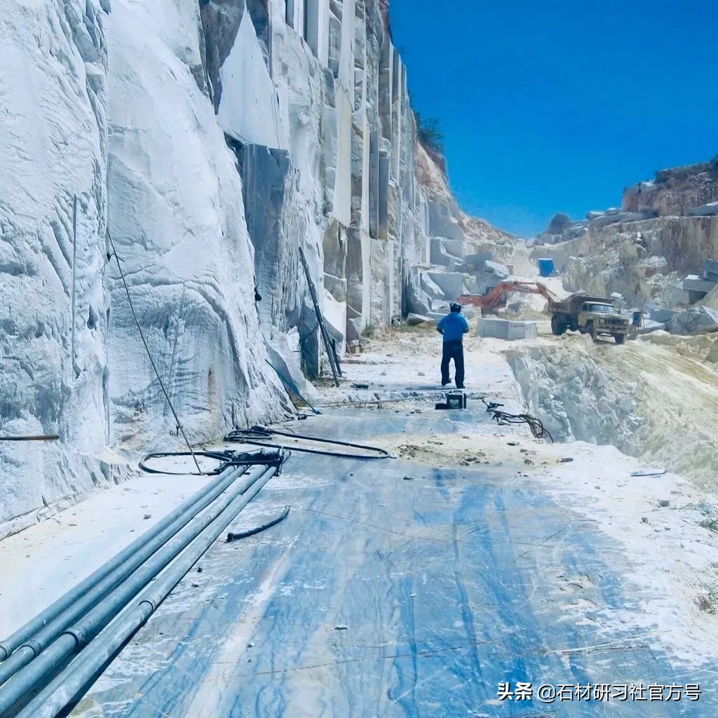 高端大气上档次低调奢华石材,石材蓝色经典