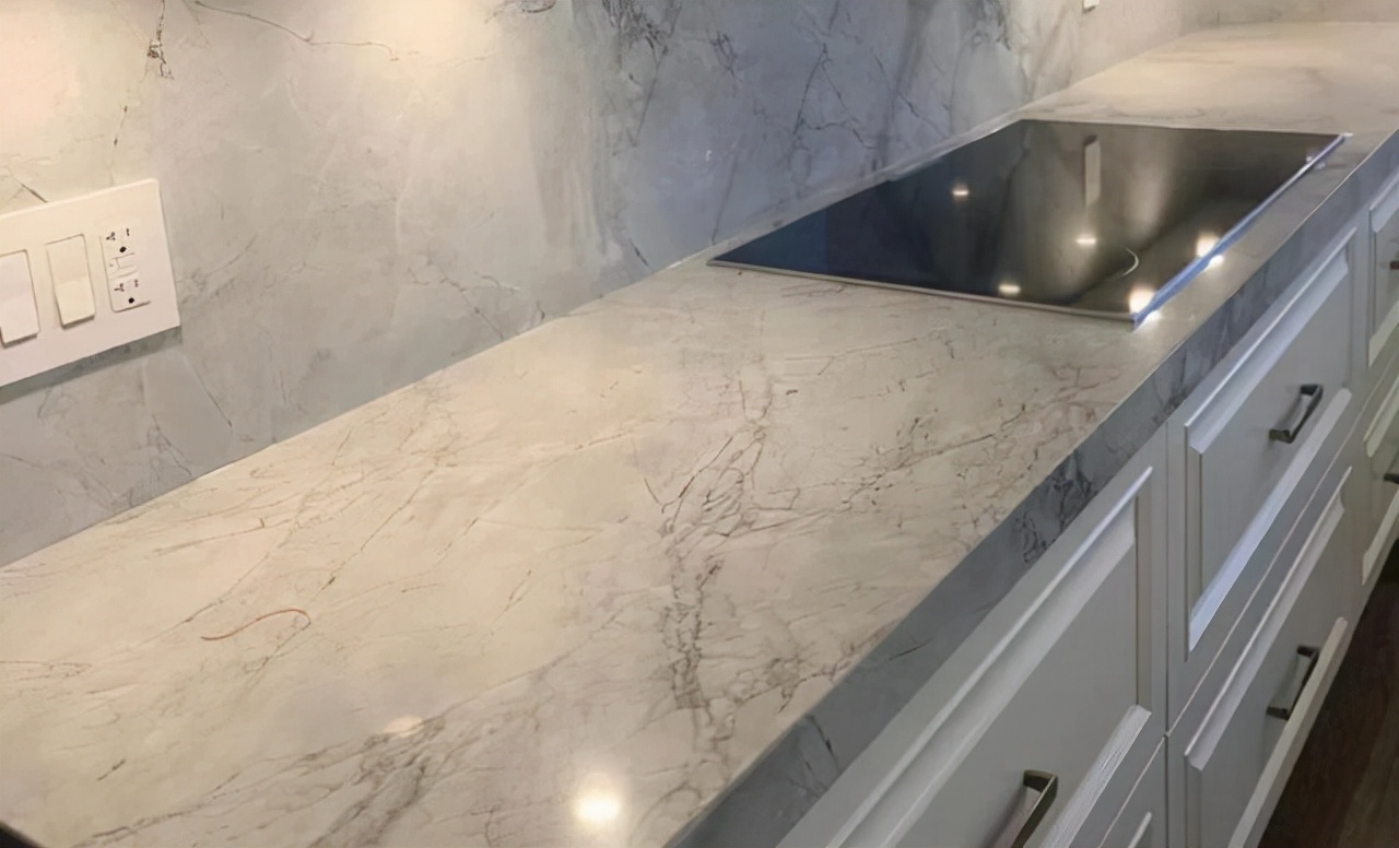 鸡肋的高奢设计,很流行却鸡肋的设计