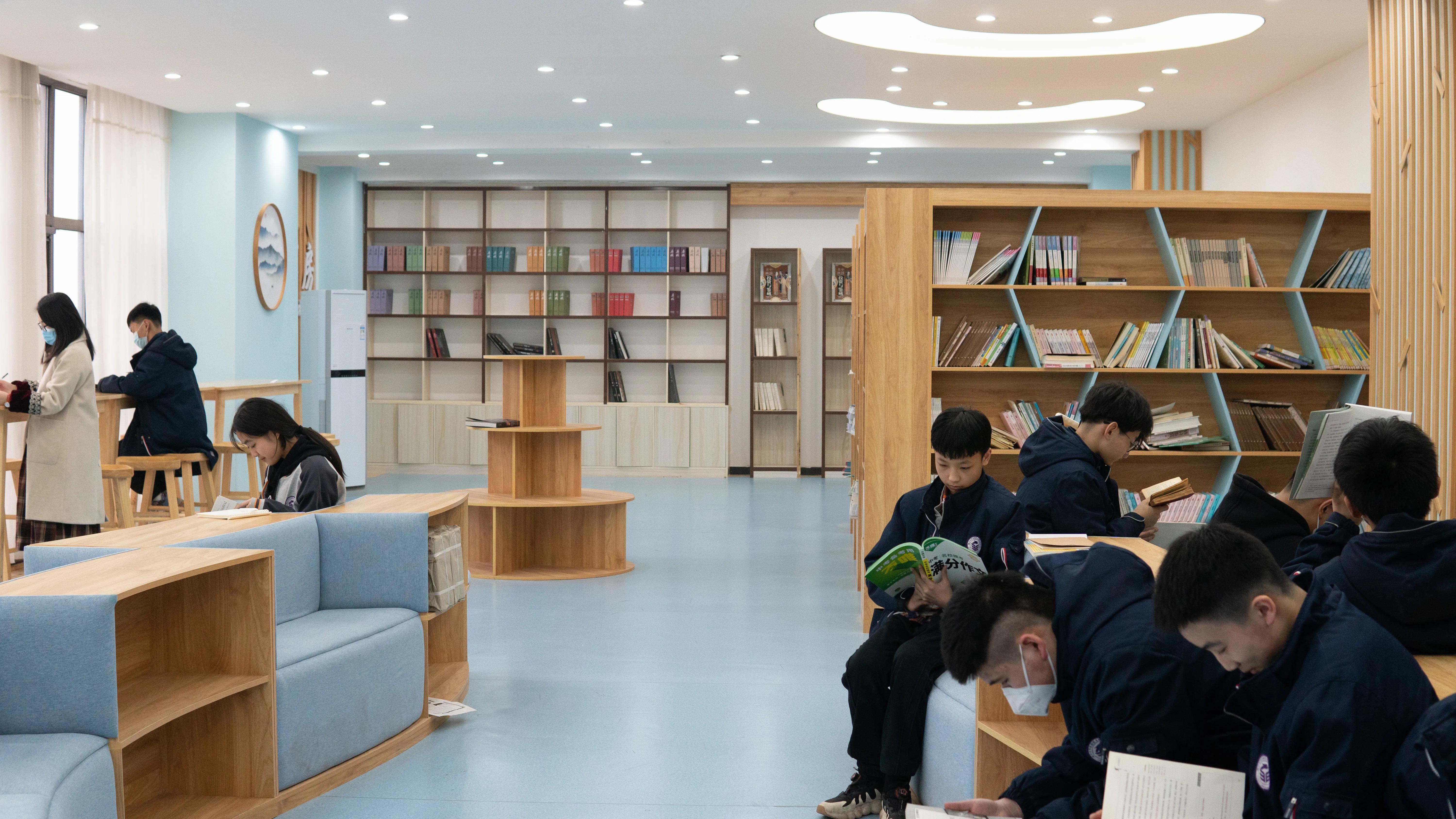 郑州郑东新区民办高中学校有哪些,郑州郑东新区小学排名前十的学校