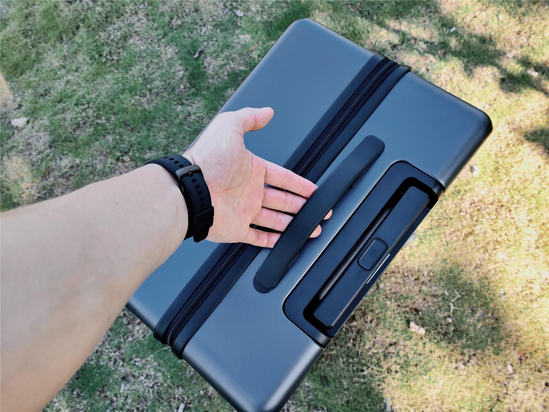 地平线8号power旅行箱测评,地平线8号行李箱测评