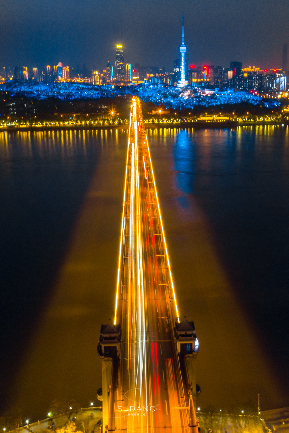 武汉建桥实力世界第一,武汉第一座长江大桥始建于哪一年