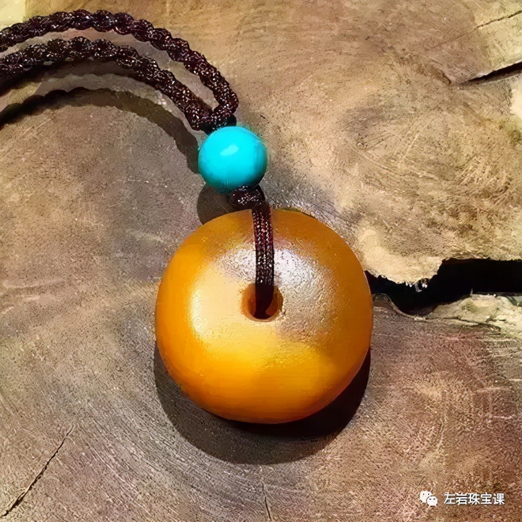 传世经典老蜜蜡,老蜜蜡的韵味是什么