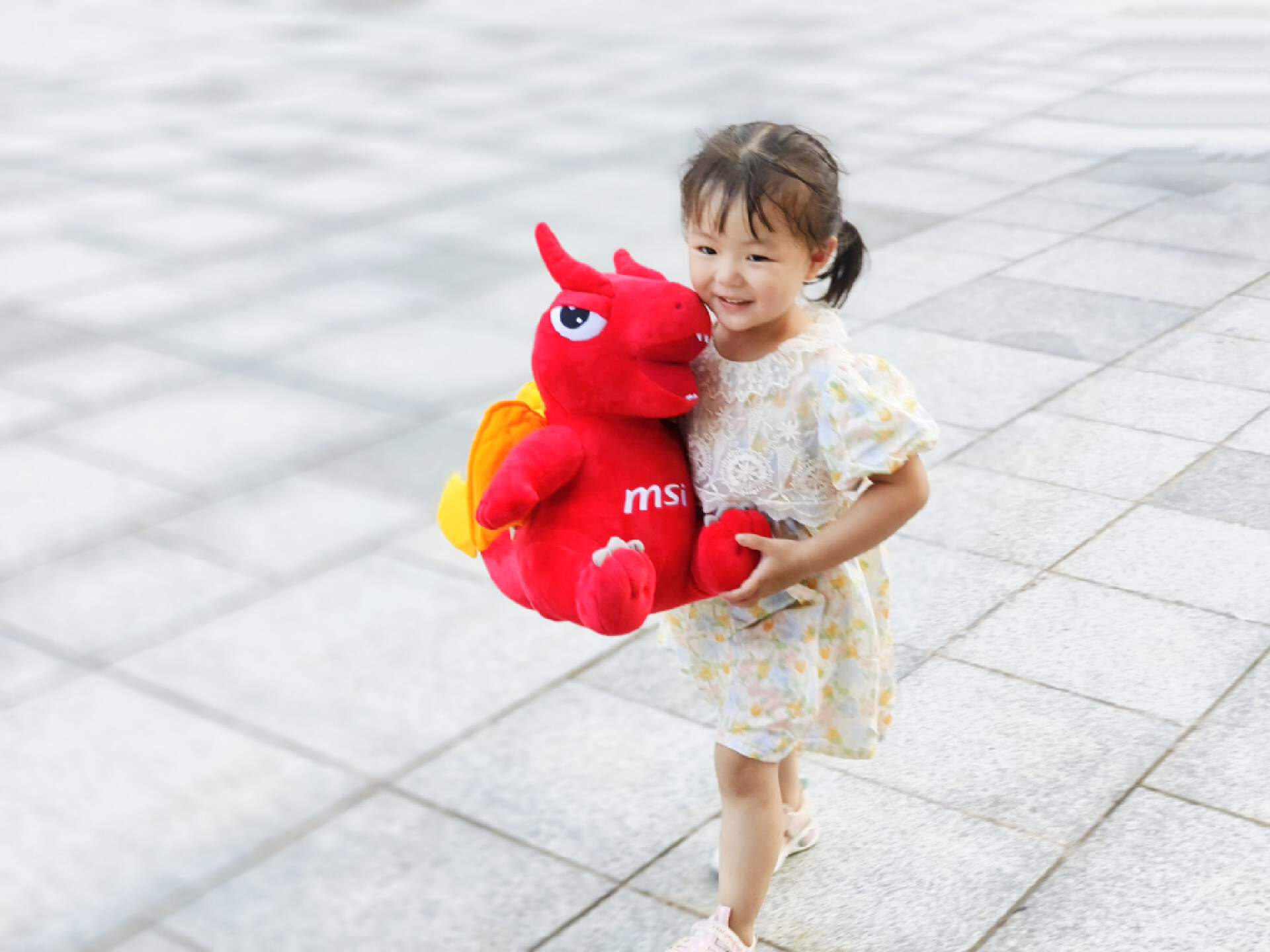 活捉林大，拿下合影+签名！微星龙盾局广州站技术沙龙活动小记
