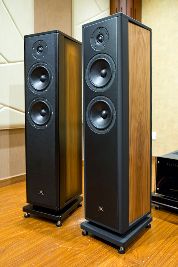 在一段时间里,它会是一对伟大的音箱:RossoFiorentinoElba2