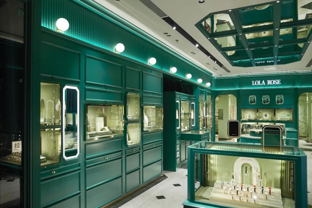 lolarose小绿表,英国进口lolarose欧美腕表