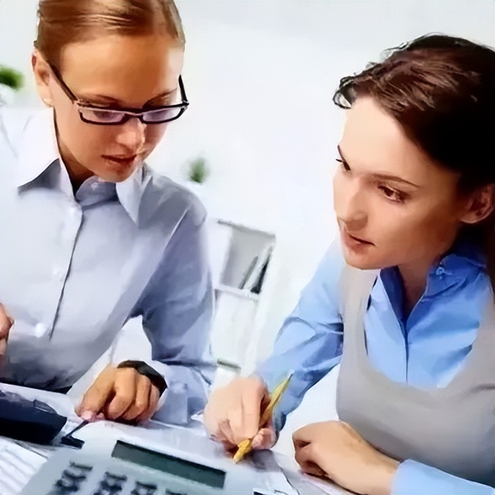 做财务会计真的有出路吗,财务会计行业从什么岗位做起