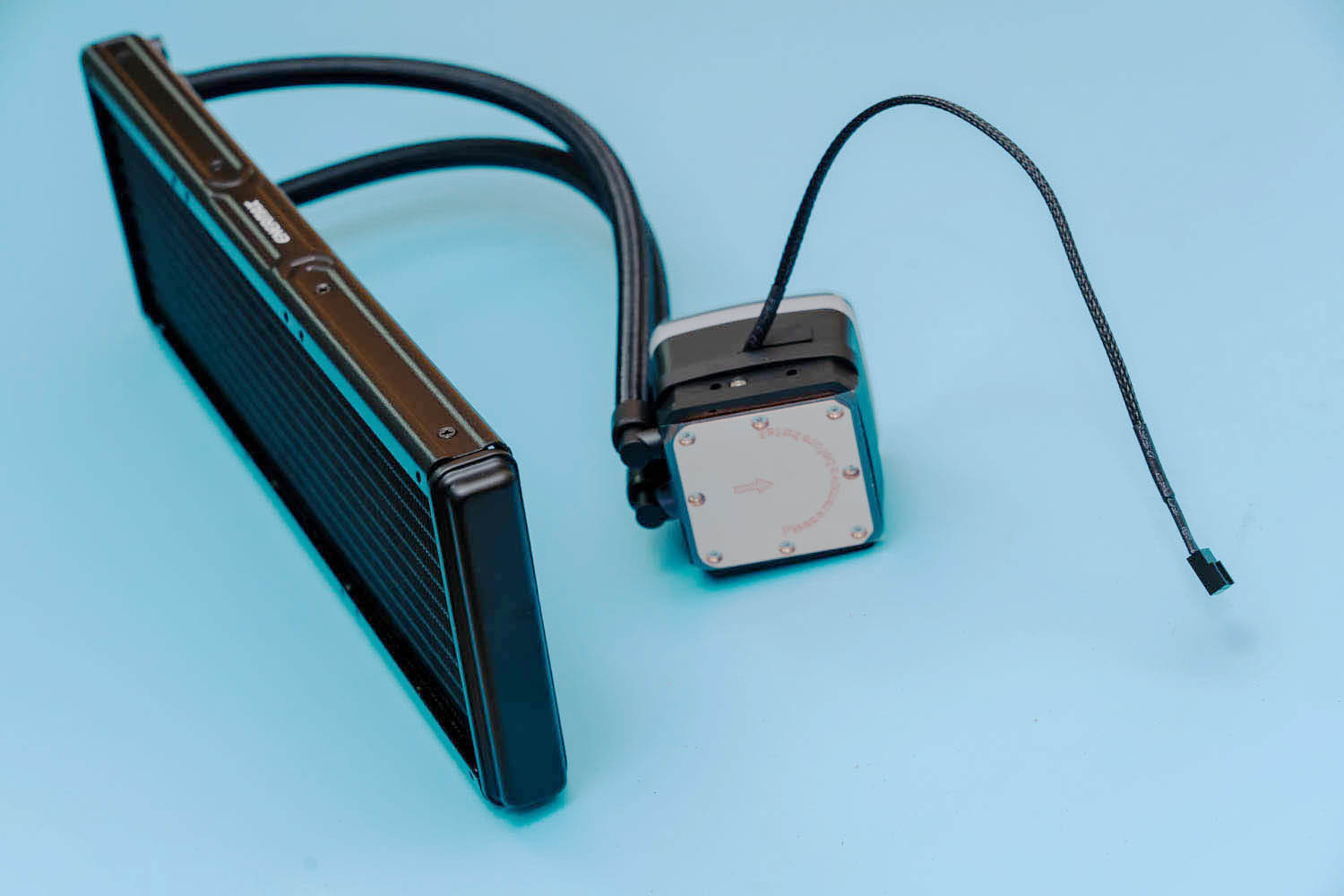 360水冷能压住超频的13600kf吗,压得住超频12700k的360水冷推荐