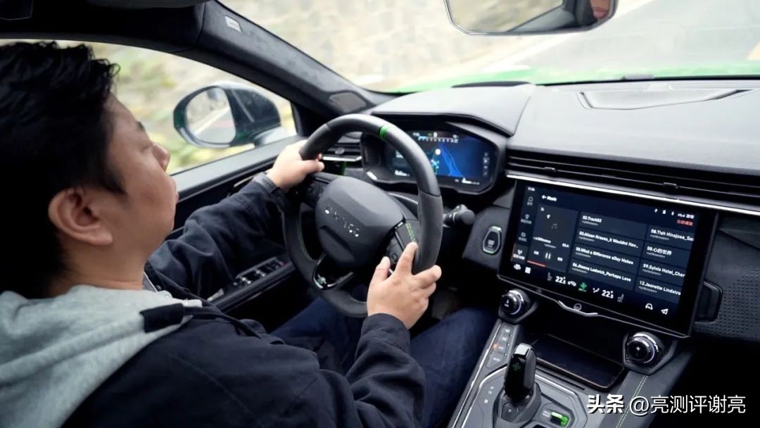 领克03劲pro1.5燕飞利仕dj效果,领克05燕飞利仕喇叭尺寸