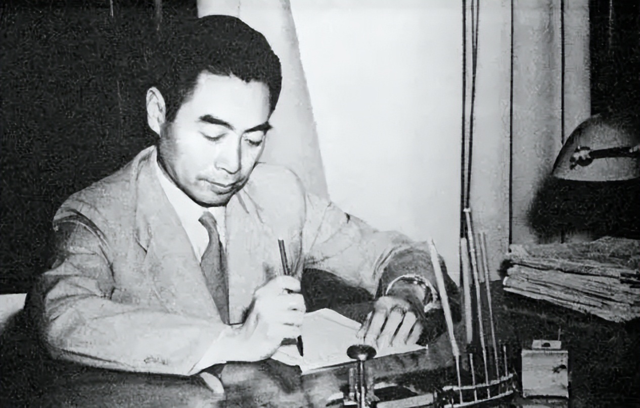 钱学森跟蒋英多大结婚的,钱学森和蒋英几岁结婚的