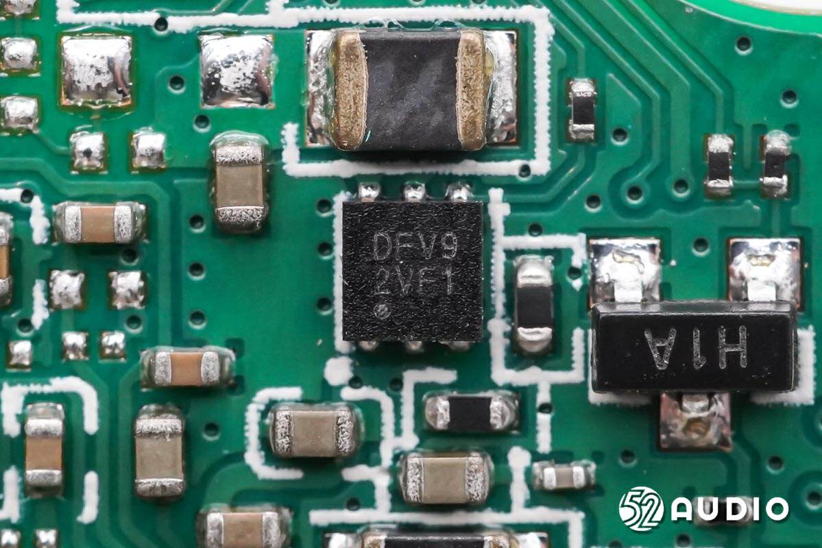 索尼srs-xb01便携式无线蓝牙音箱,索尼srsxb13和xb100哪个好