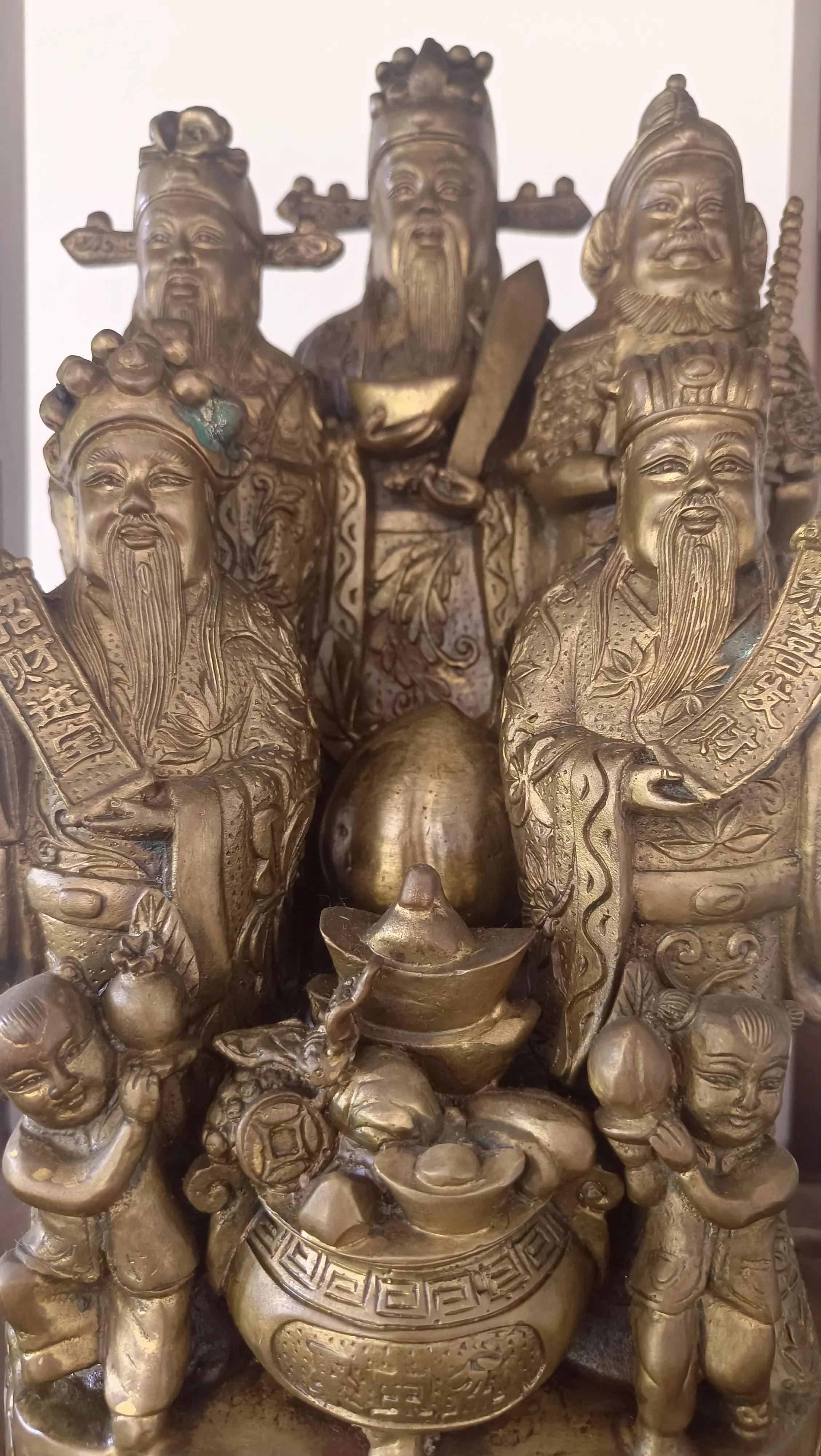 不要的佛像吊坠可以埋了吗,不要的字画处理