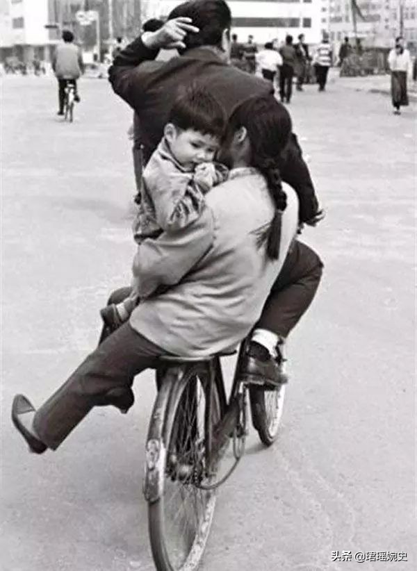 70年代老式凤凰26寸自行车价格,70年代凤凰自行车值多少钱