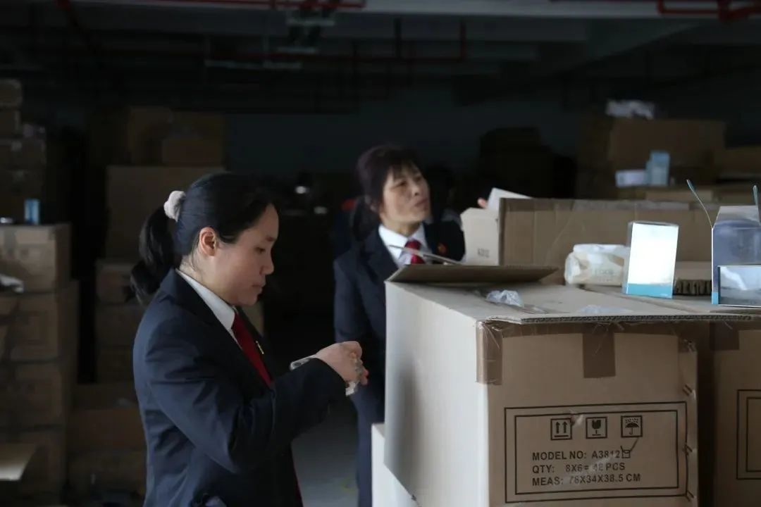 世界大牌香水都含什么成份,哪些品牌的香水含有有害成分