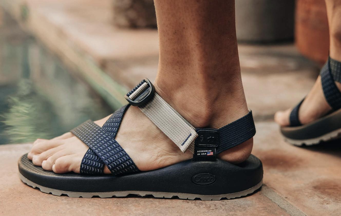 户外人生专栏,户外旅游涉水凉鞋