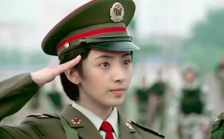 盘点8位演军人不招吐槽的女星,盘点那些演了军人的油腻明星