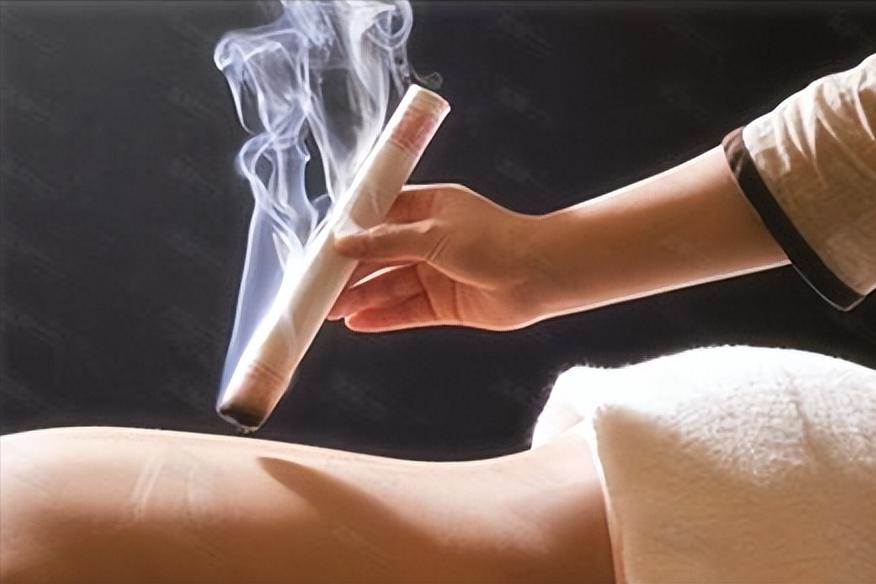 月经期流血块是排瘀血吗,月经量少有血块需要用中药调理吗