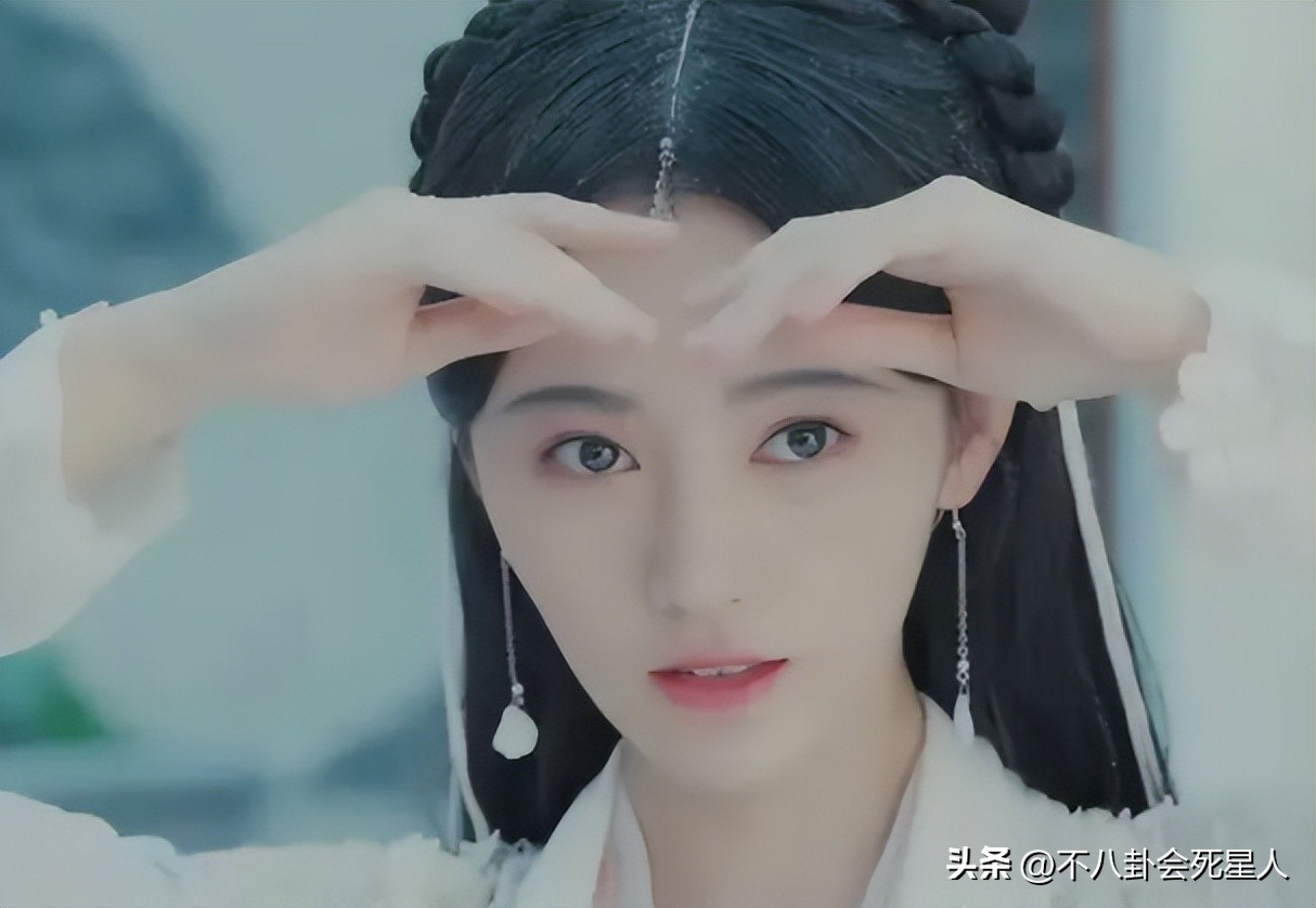 国产剧都是美颜滤镜脸都看不清了,国产剧滤镜下的人物