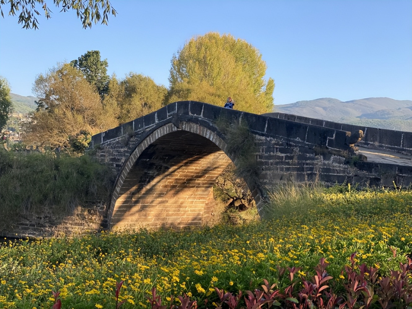 在云南沙溪，年轻人彻底躺平，你们这样让资本家急了