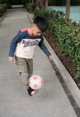 顶级球鞋推荐足球鞋,年度足球鞋大盘点