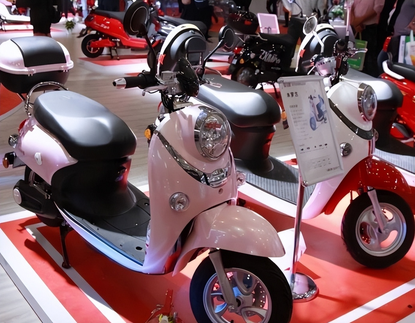 电动车的成本价是多少钱,电动车的进价一般是多少