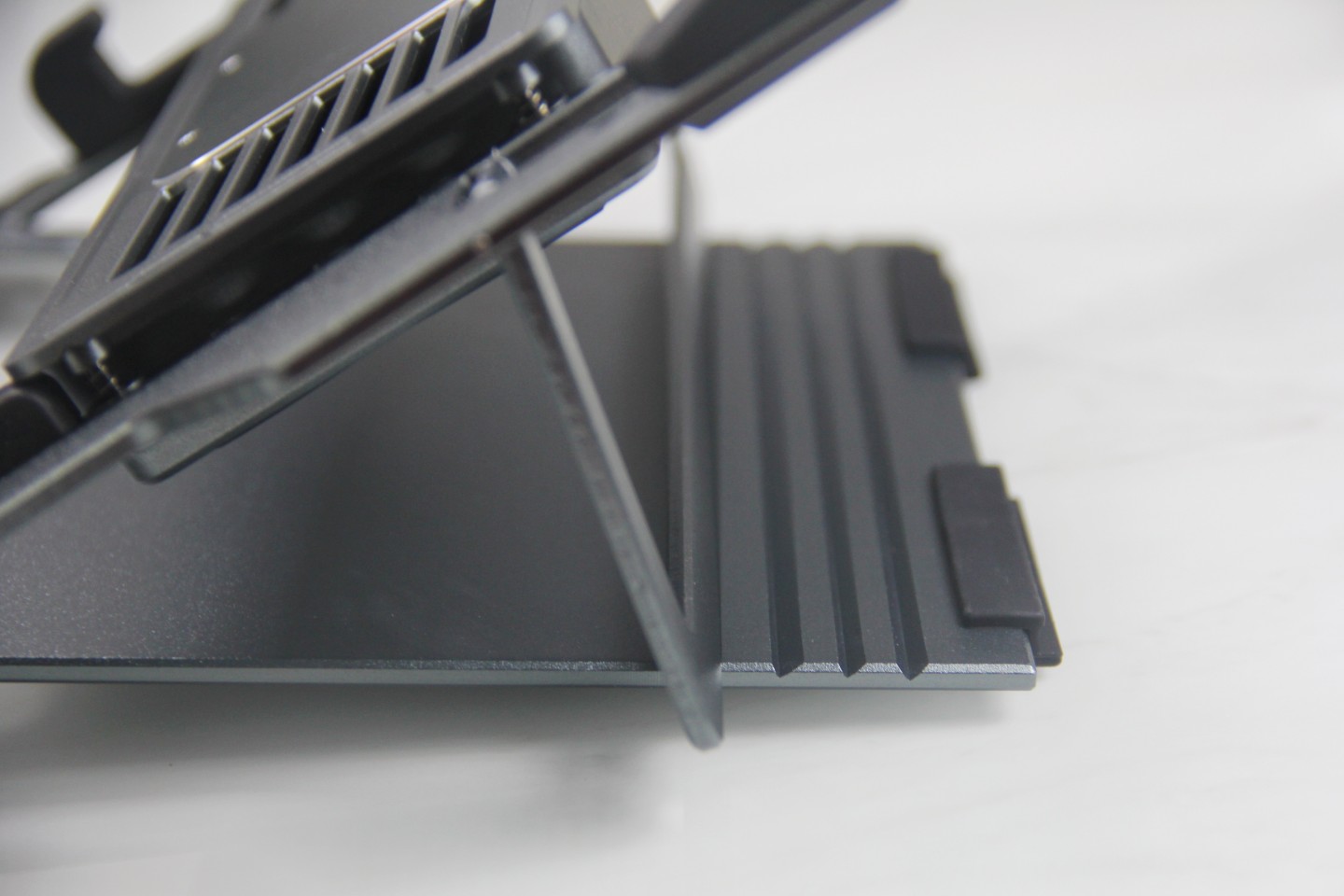 半导体制冷笔记本没效果,半导体制冷笔记本散热评测