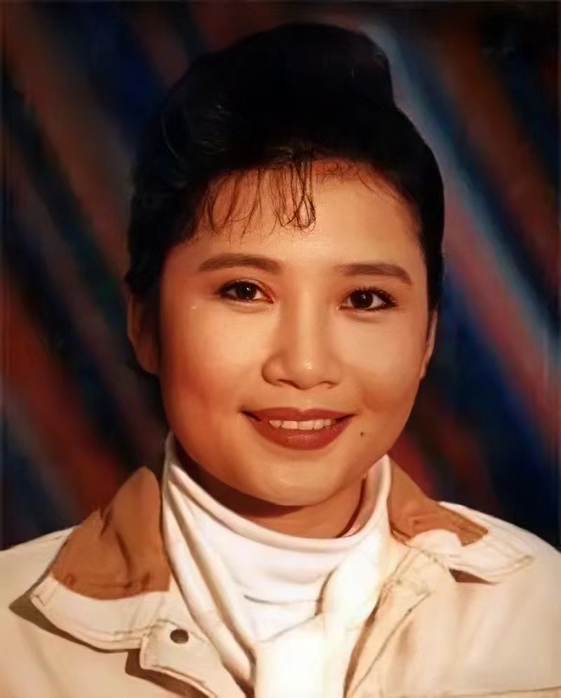 李娜出家后生活现状,李娜出家25年老母亲陪她住寺庙