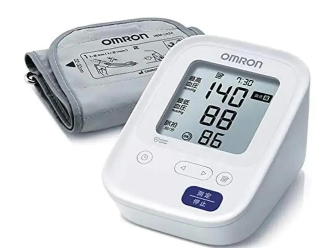 腕式血压计左手和右手测量不一样,电子血压计第几次测量最准确