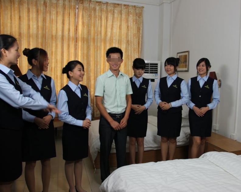 朝鲜美女嫁中国大叔,朝鲜姑娘嫁中国小伙