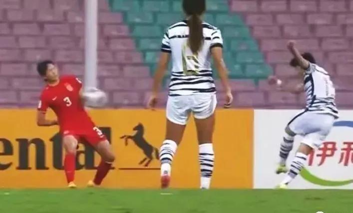 女足逐渐男性化,希望女足精神能给男足带来榜样