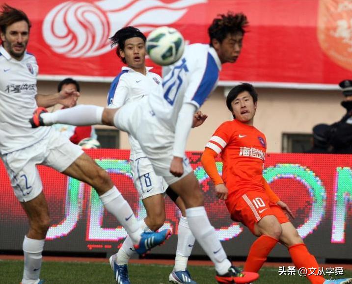 中超老将重聚,中超上海申花vs青岛海牛吴金贵