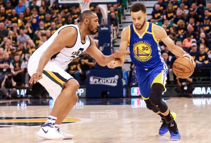 库里对阵杜兰特的战绩,马刺vs勇士库里最佳一战