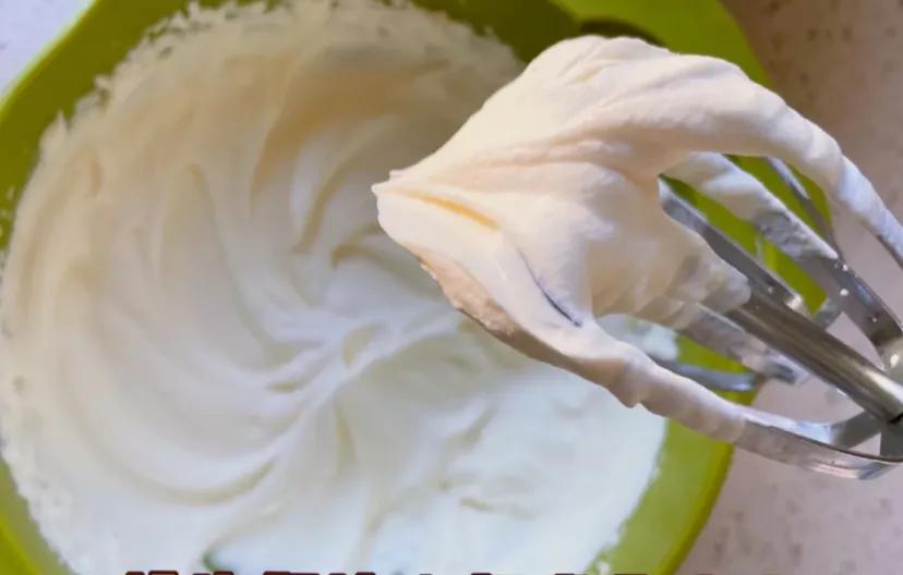 新手各种蛋糕配方比例表,蓬松蛋糕配方和技巧