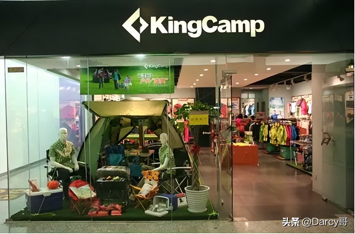 户外始祖鸟品牌能排多少名,始祖鸟alphasv7代和北面哪个好看