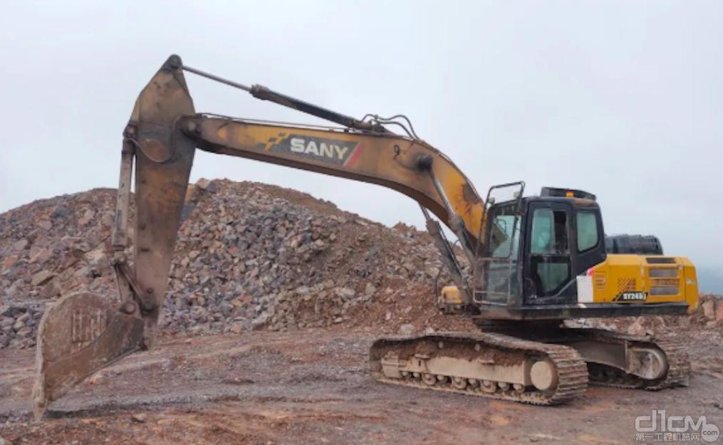 三一重工sy245h国四履带式挖掘机,sy245h挖掘机2021年份详细资料