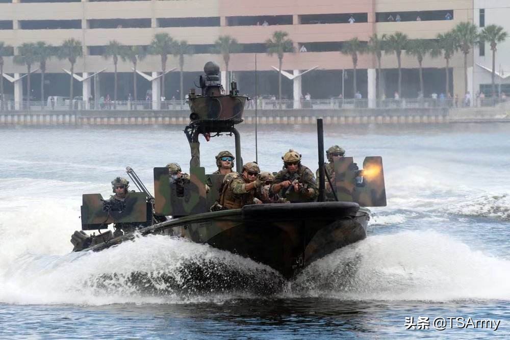 美军特种部队装备的军刀,海湾战争美军特种部队装备