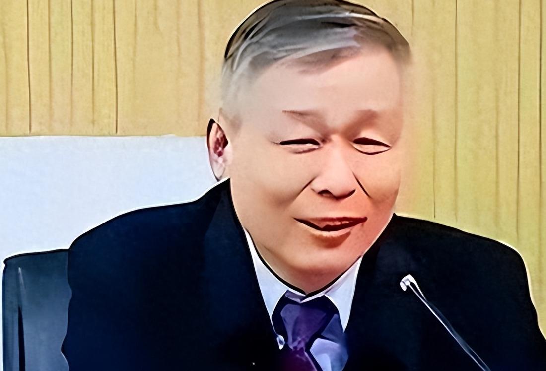 恒大白珊珊与许家印图片,恒大白珊珊与许家印