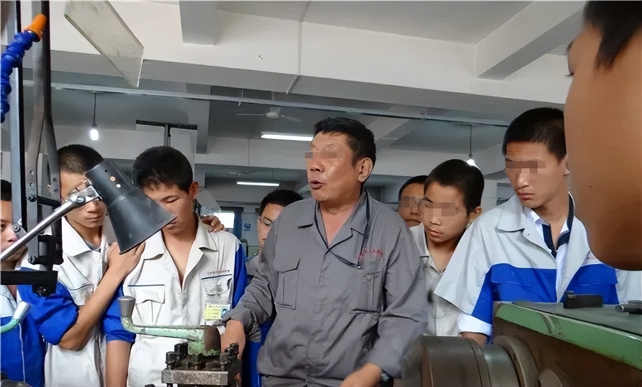 那些没考上高中的人怎么样了,没考上高中的孩子怎么办