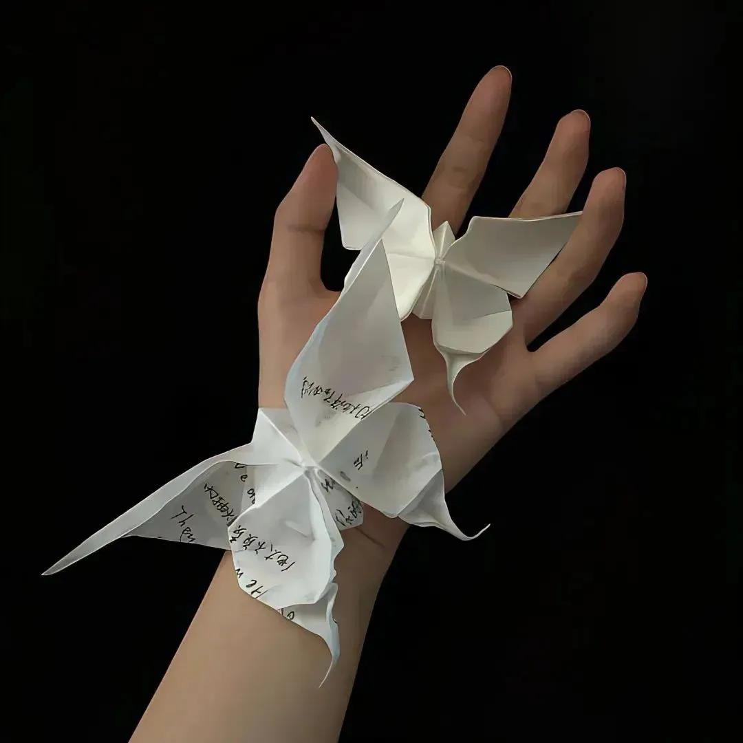 ins超火黑色背景图,黑色背景图ins高级感