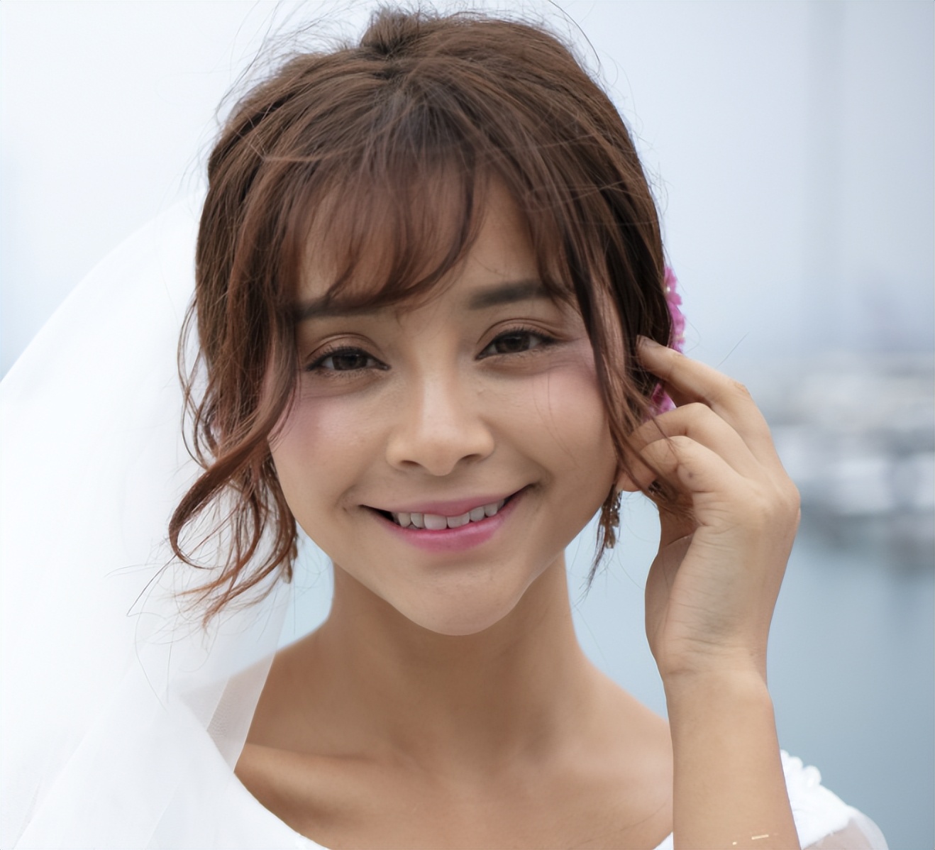 拍照之后脸歪怎么解决,拍照后脸大