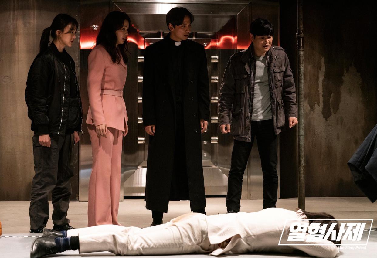 韩剧收视排行TOP10！《浪客行》《模范出租车》在其中