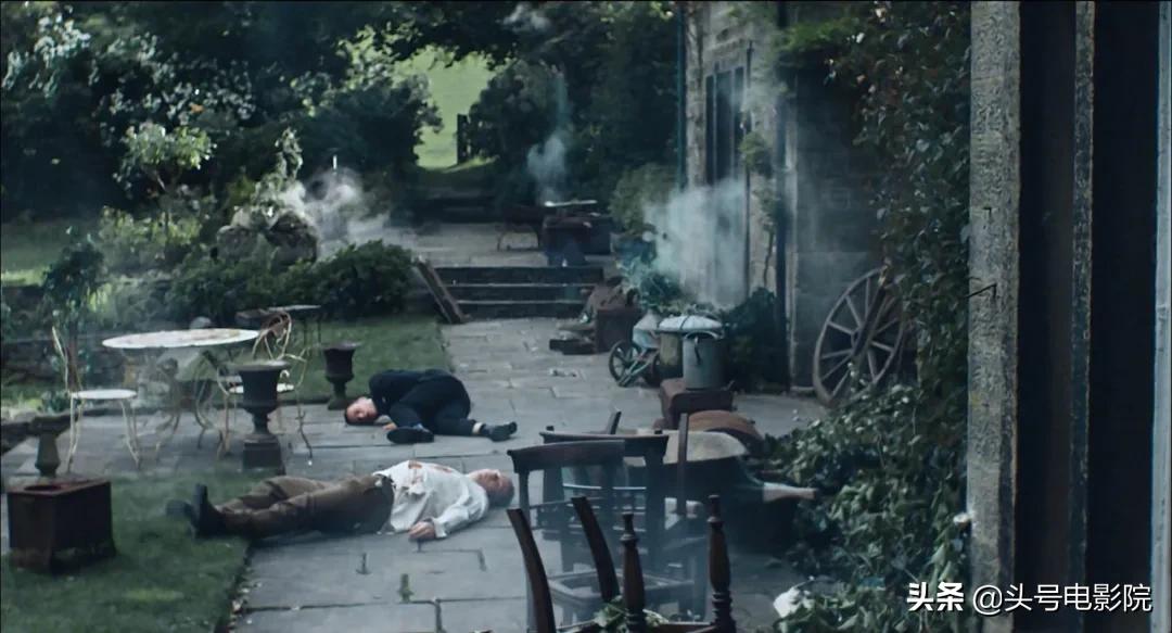 西装暴徒汤姆哈迪锦集,汤姆哈迪浴血黑帮高燃片段多吗