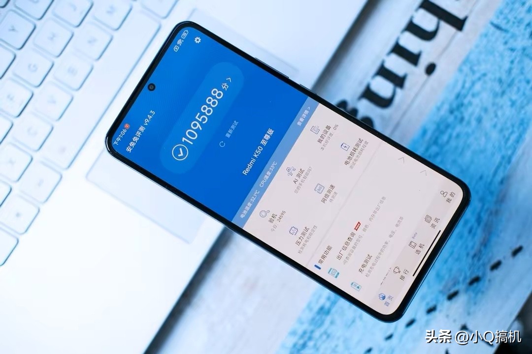 小米发布的有120w快充的手机,小米主打续航和快充的手机