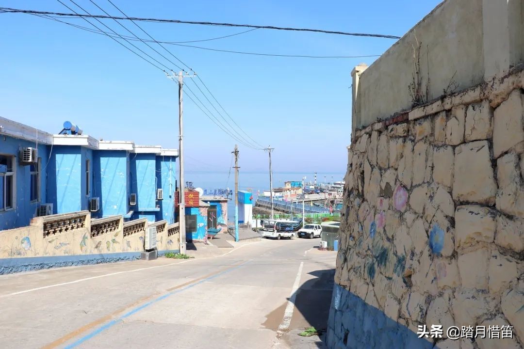 青岛被誉为北方明珠,青岛被称为东方瑞士的原因