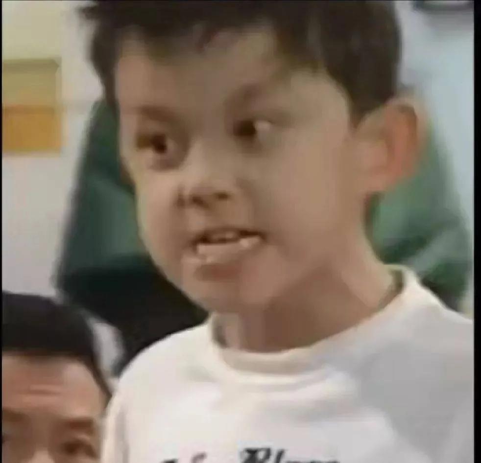 “我再也不想跟老公一块睡了”网友：我出50块，把床铺大点哈哈哈