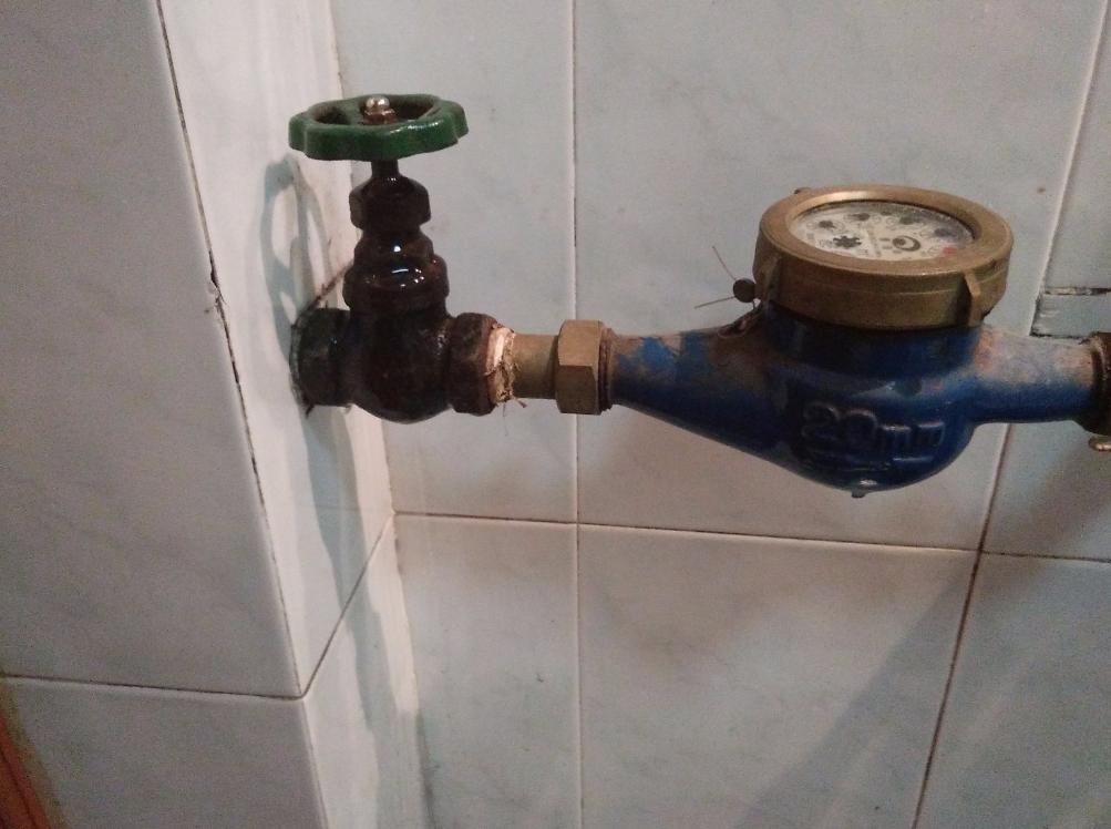 家里水表转得快找谁处理,水表转太快有没有妙招啊