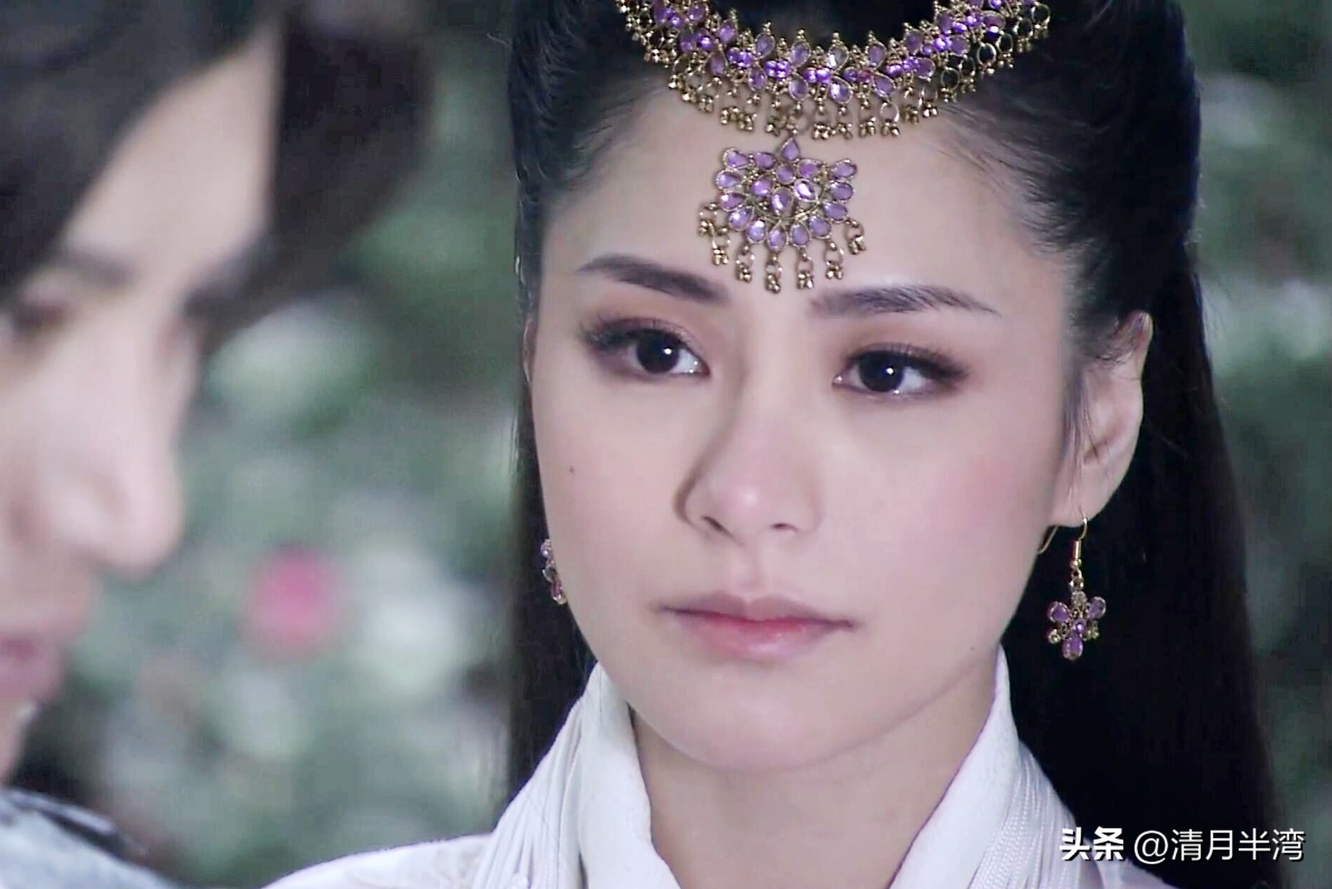 9位眉目含情“桃花眼”女星，顾盼之间皆风情，美得让人移不开眼