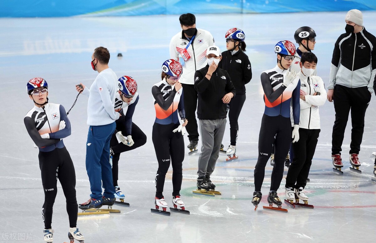 黄大宪承认犯规韩国怎么评价,黄大宪2022冬奥会500米冰刀武大靖